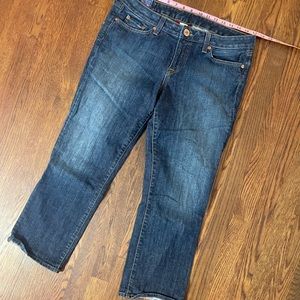 EUC women’s Lucky Brand Ankle Crop Denim